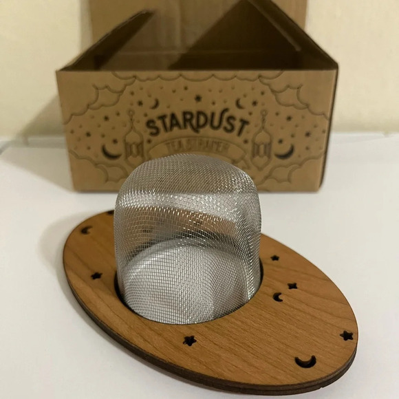 Fairyloot StarDust Tea Strainer - Picture 2 of 3